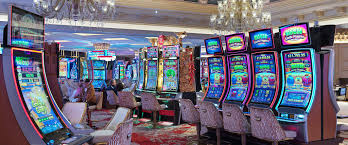 Slot dengan suasana pasar rakyat
